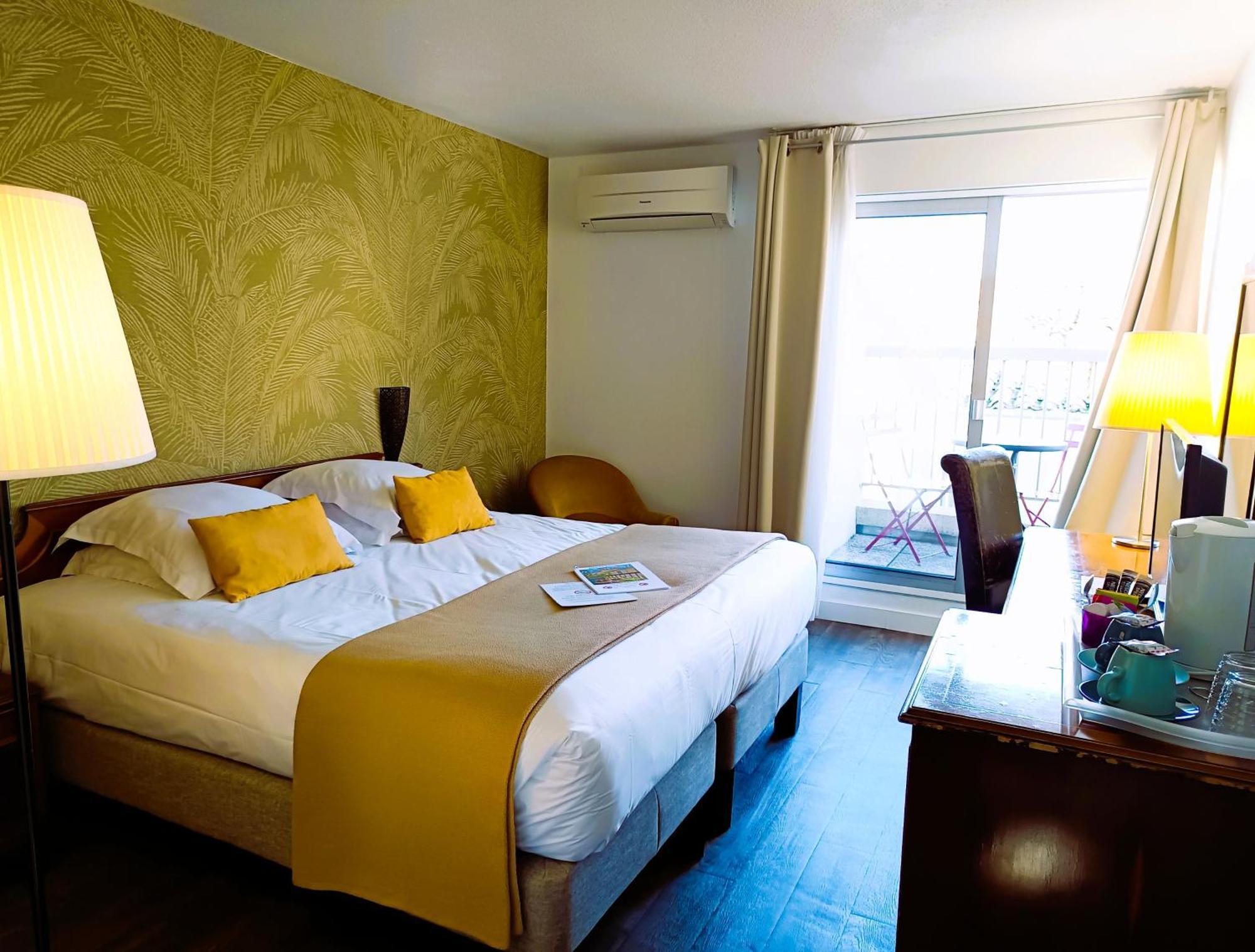 Hotel Des Tuileries Nîmes Zewnętrze zdjęcie
