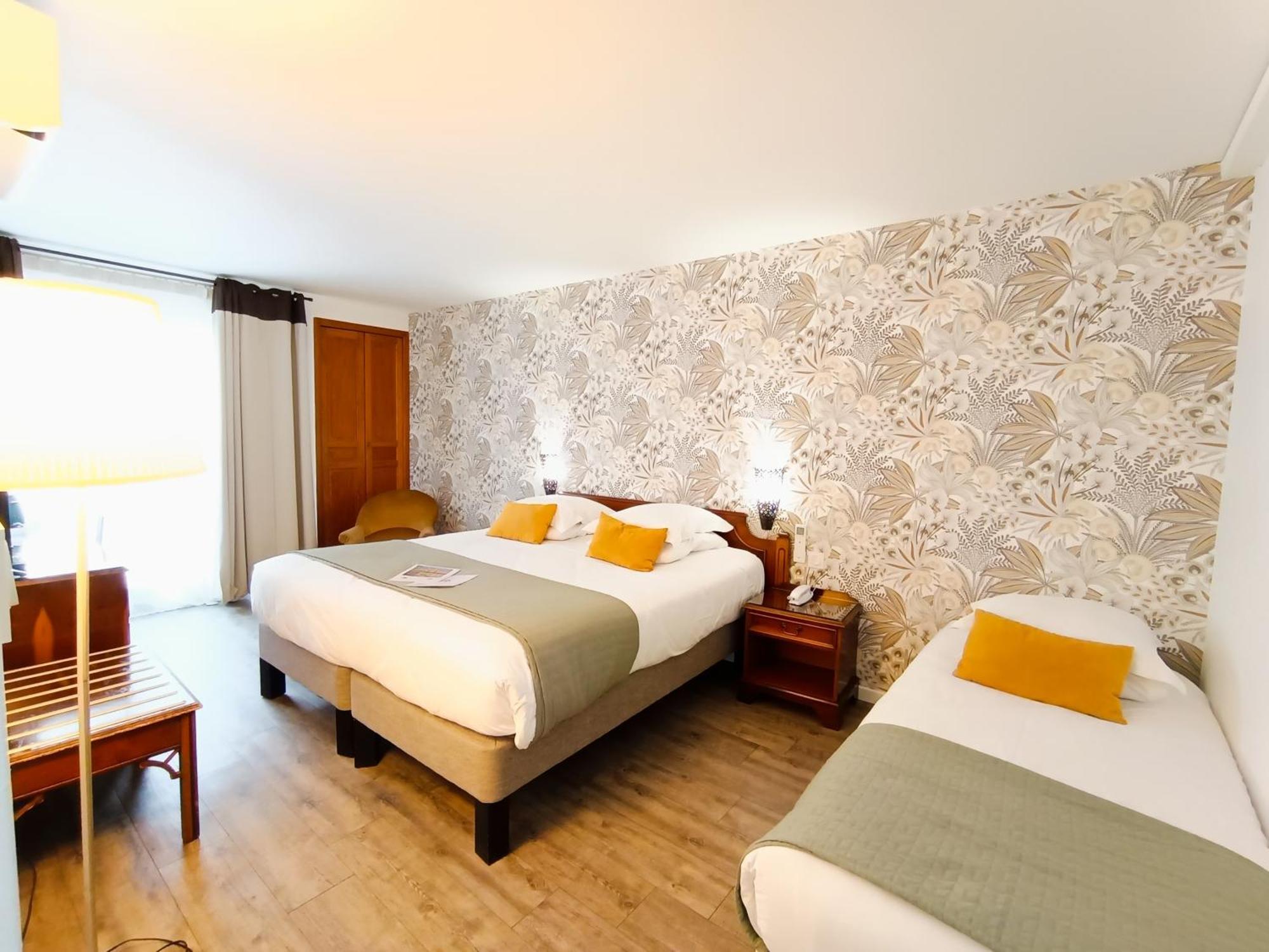 Hotel Des Tuileries Nîmes Zewnętrze zdjęcie