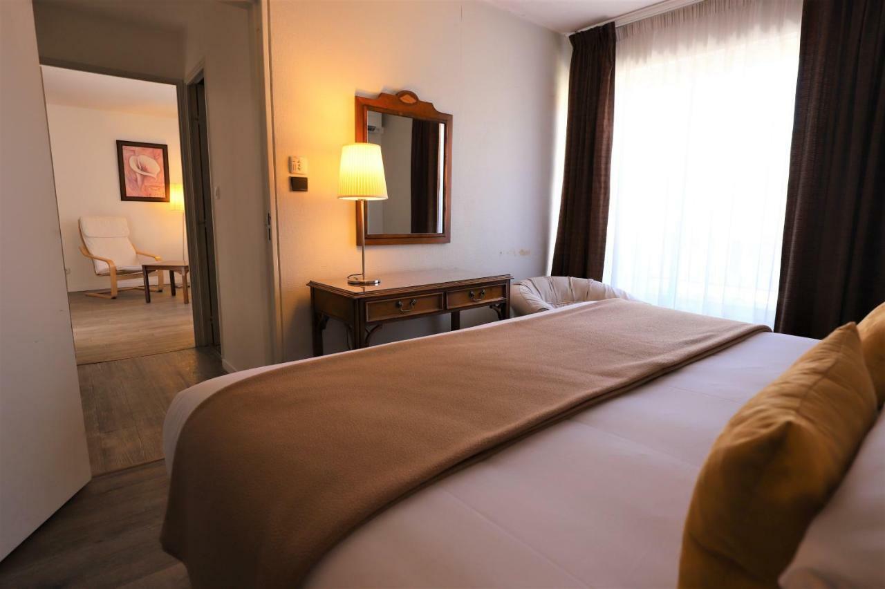 Hotel Des Tuileries Nîmes Zewnętrze zdjęcie