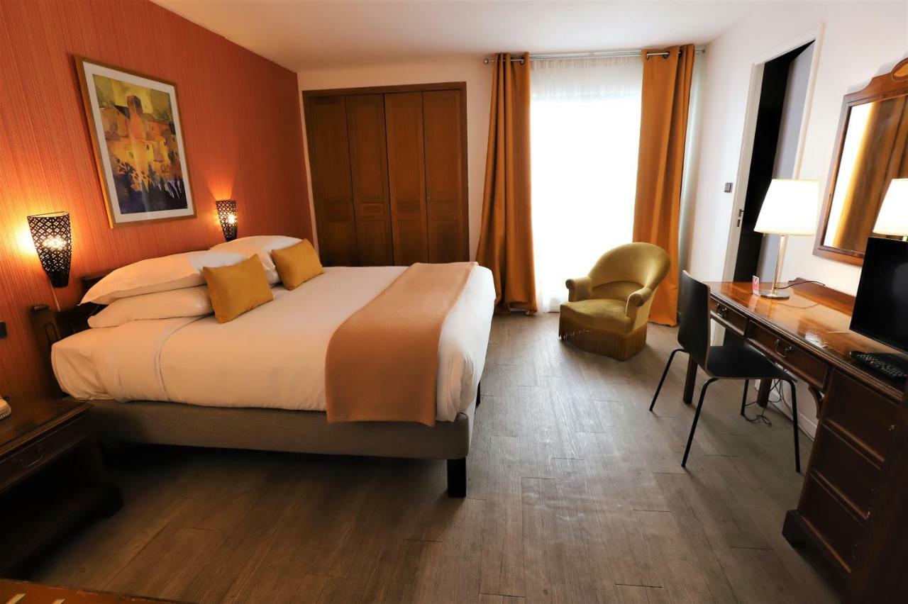Hotel Des Tuileries Nîmes Zewnętrze zdjęcie
